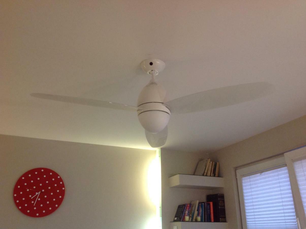 As Apartment *